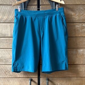 Lululemon Men’s Athletic Shorts - Blue / Dark Teal